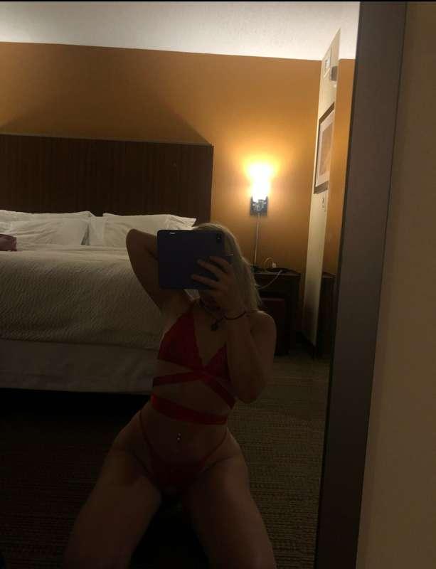 janie_c image #0