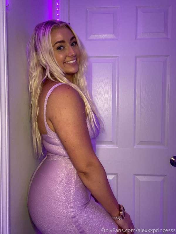 Go watch my new JOI video! Message me “JOI” to see it 😉