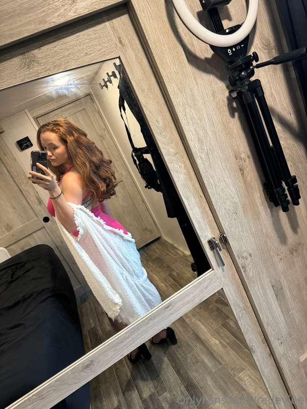 WYD if I climb into your bed wearing this? 😈😈