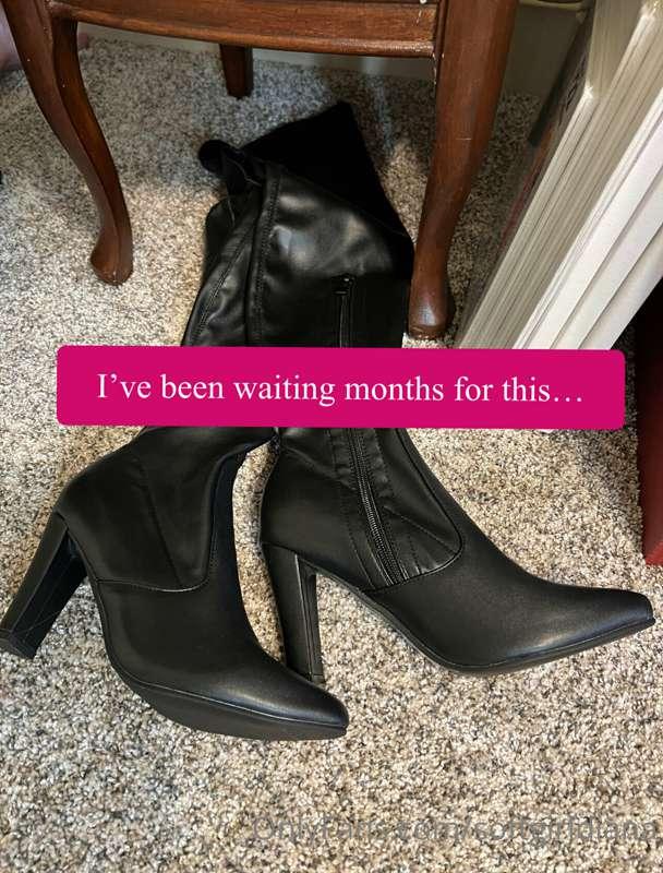 DAMIEN'S STORIES - AUGUST, 2022

August was a good month! We..