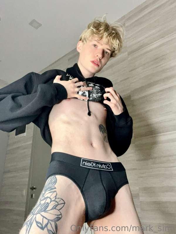 do u like black? big black..