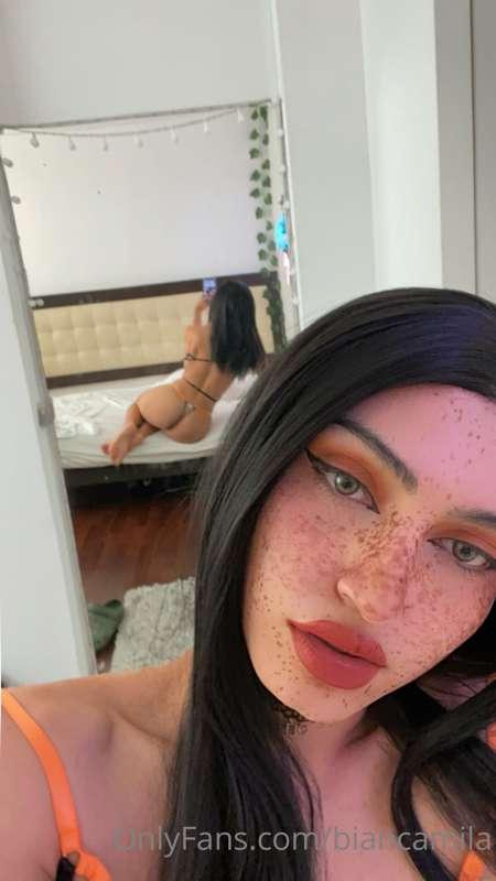 **Wanna know a secret?**
***I love getting dick pics, they m..