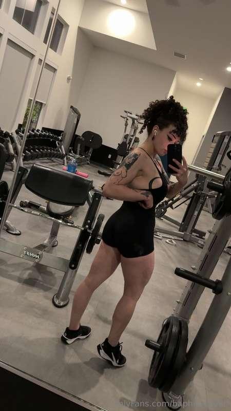 Im planing of shooting some hot new content for y'all soon 😈..