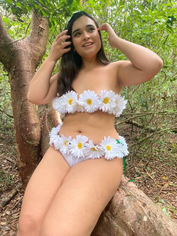 STRING BIKINI HAUL TOMORROW