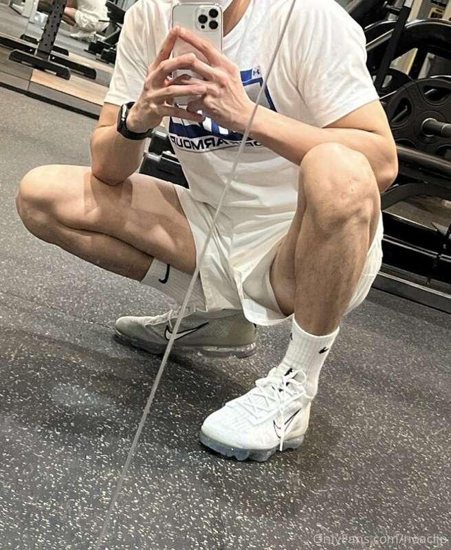 운동하자
