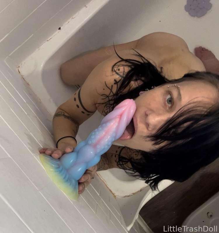 trashdoll image #1