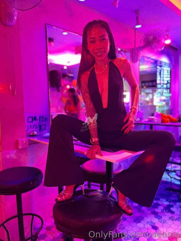I want to party with you!