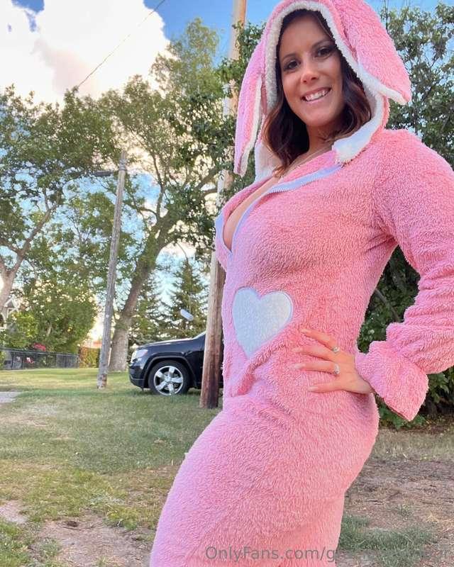 Okay I think it’s enough with the bunny costume! 😆 