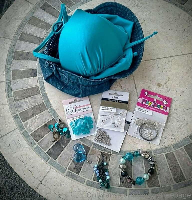 For Ages ive been wanting to do my Turquoise Bikini photo sh..