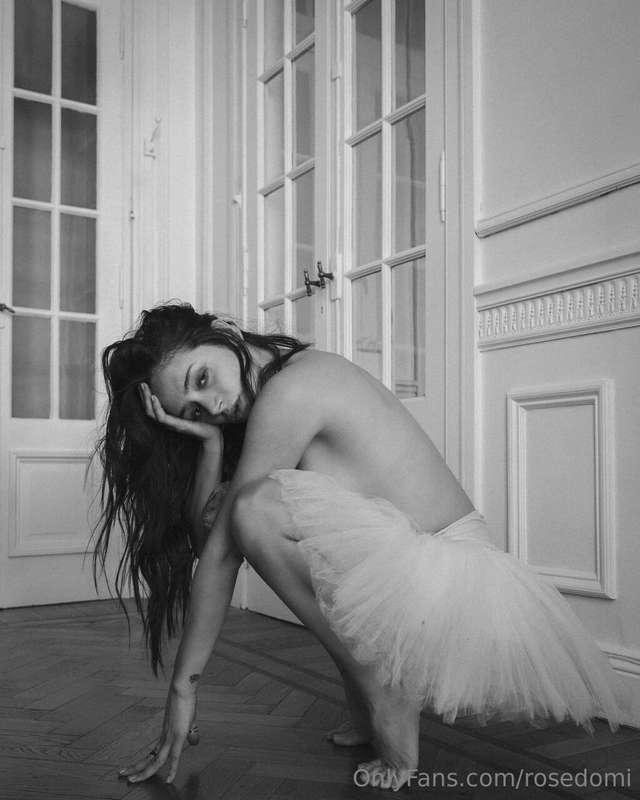 Comment. Like. Tip.I love seeing you respond to my control 😈..