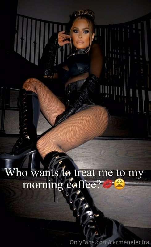 ***I love Thursdays!*** 💋 **How are you babe?** 😉