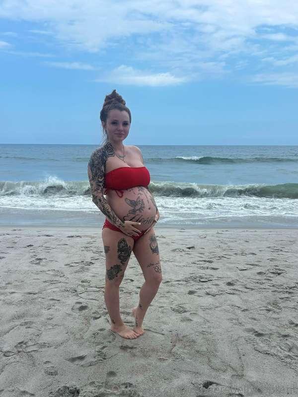 Sorry I’ve been inactive! Last day on vacation! Here’s a bum..