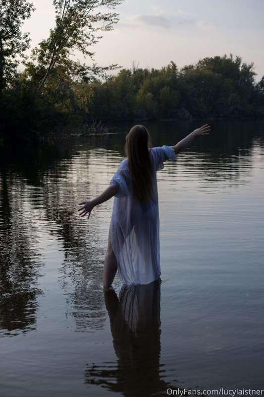 lucylaistner image #4