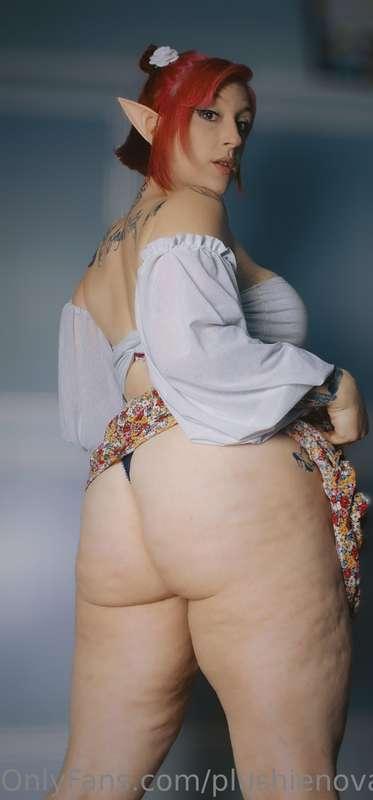 You see a curvy elf girl- do you breed her or leave her wher..