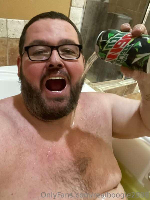 Did I fill my tub with Mountain Dew?  Well I had to add wate..