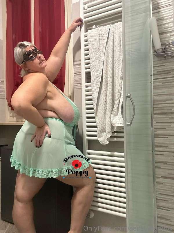 shower together?😊