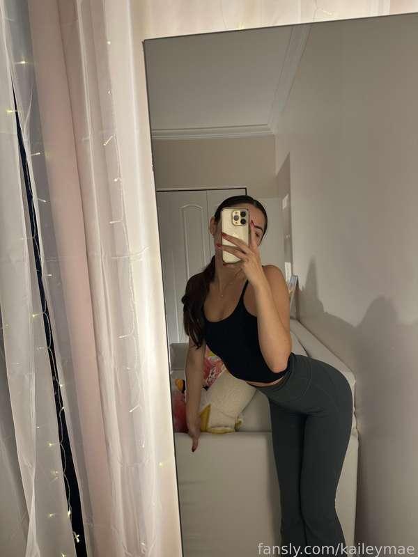 kaileymae image #1
