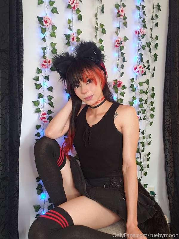 ruebymoon image #0
