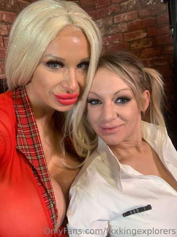 fxxkingexplorers image #0