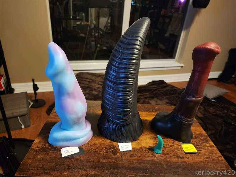 I got three new toys guys!!