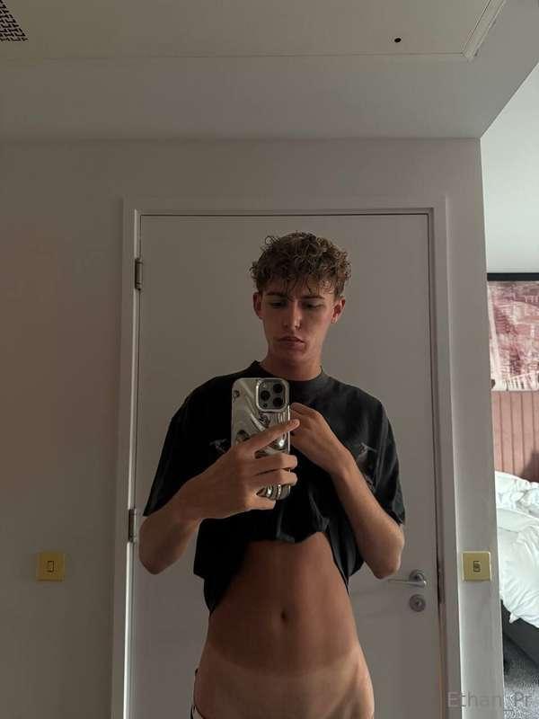 👀 You think you’ve seen twinks? Think again… Kayden (@ktwink..