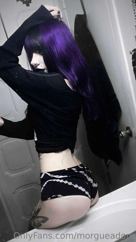 🖤