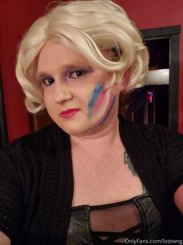 I will do requests for a fee, I am kink friendly and have ve..