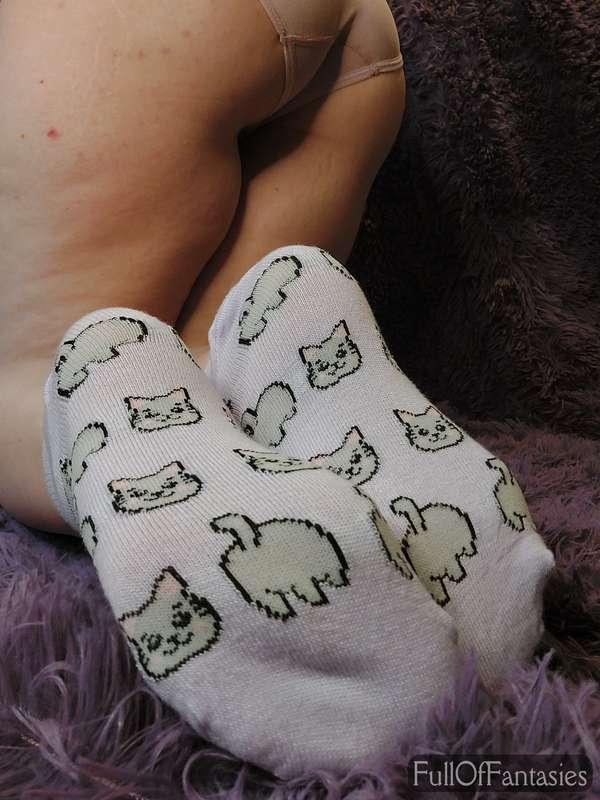 fulloffantasies image #3