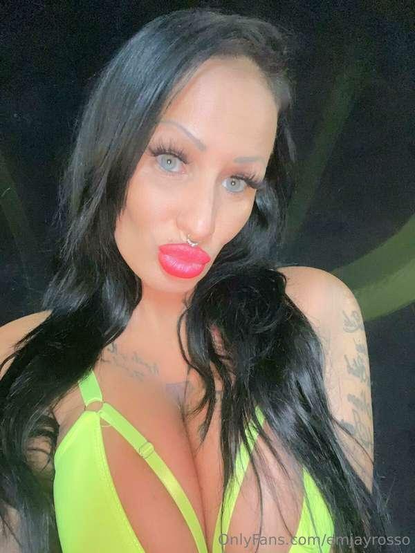Good Morning to all of you.   Kiss @emjayrosso