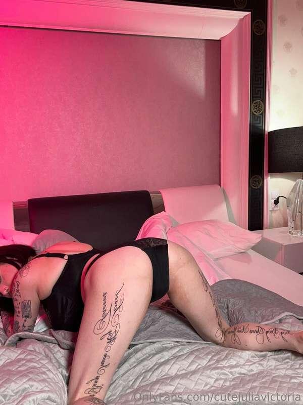grab my hips and fill me with your cum 🫣write me 'doggy' via..