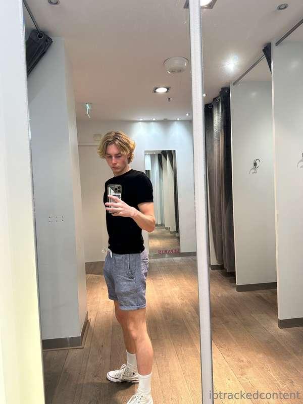 can u see yourself with me? 🥰