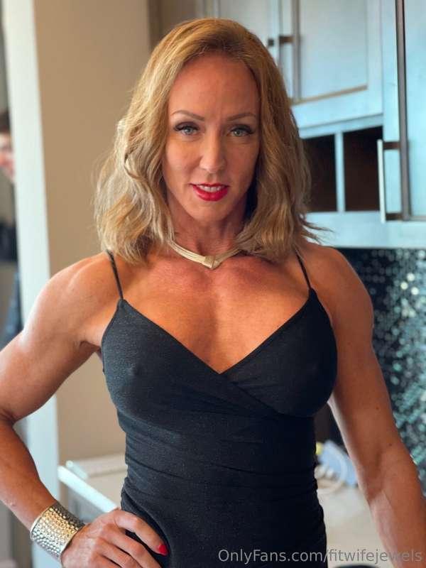 Safe for work? Barely 😇 Wanna see what’s NSFW? Slide over to..