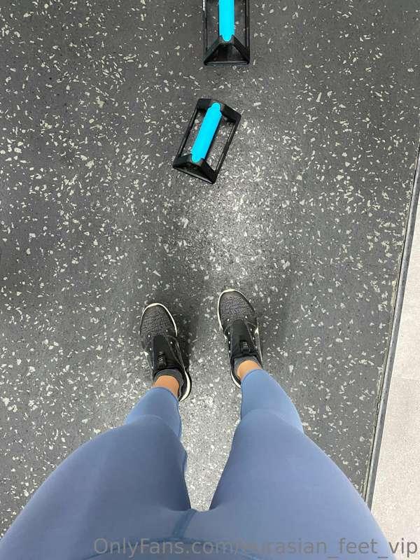 Getting my socks stinky for a customer 🤭