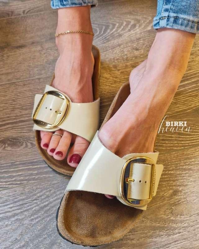 Madrid Big Buckle with Softfootbed 😍 soo cosy! 🥰 ---Madrid B..