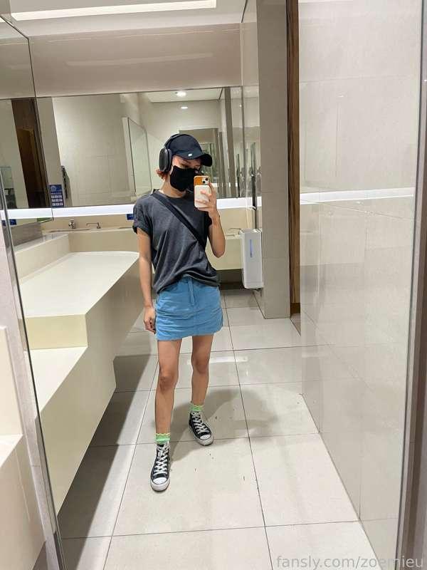 zoemieu image #1