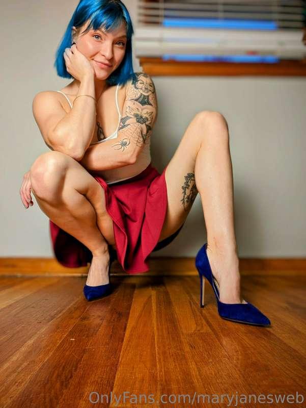 What's your favorite type of high heel? I love a good pointy..