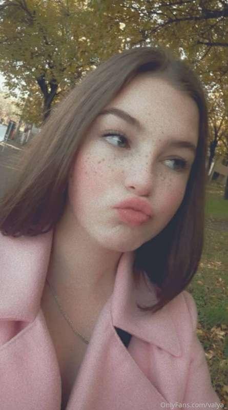 💋