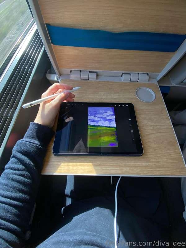 Traveling to Paris today! While in the train trying to sketc..