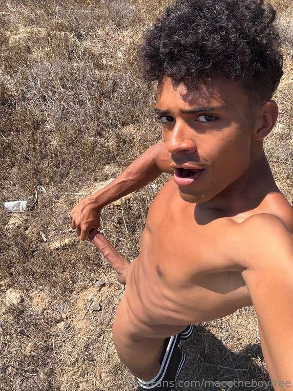 Now you just know I’m horny as fuck 🥵 @macetheboy 