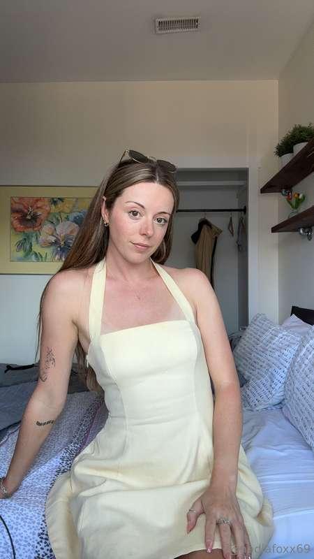 Happy Monday 💛💛💛