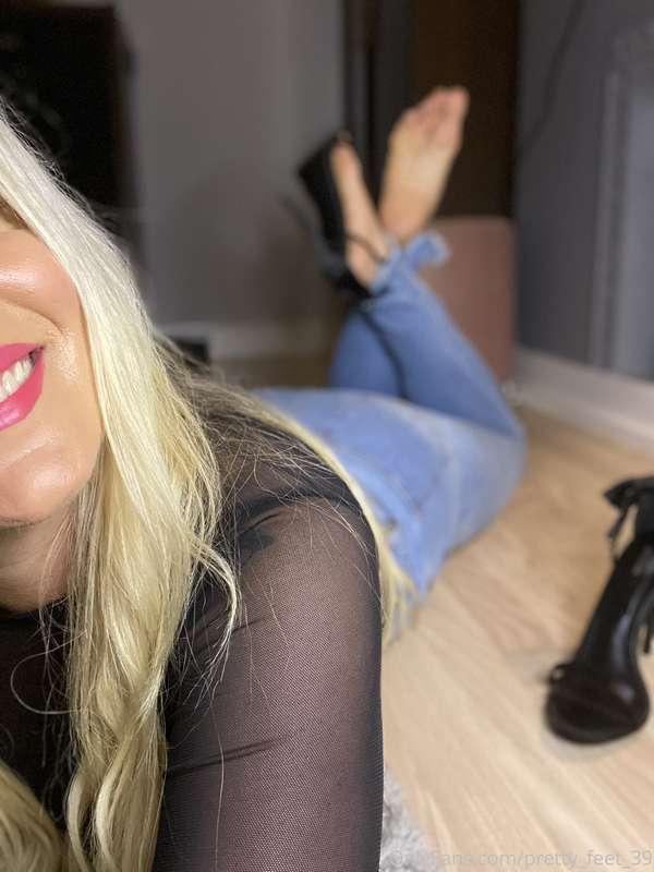 pretty_feet_39 image #0