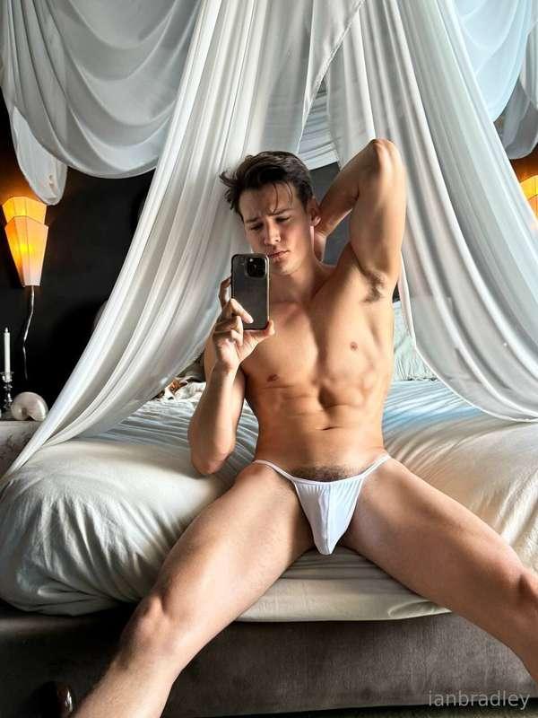 Do you like white? 😏