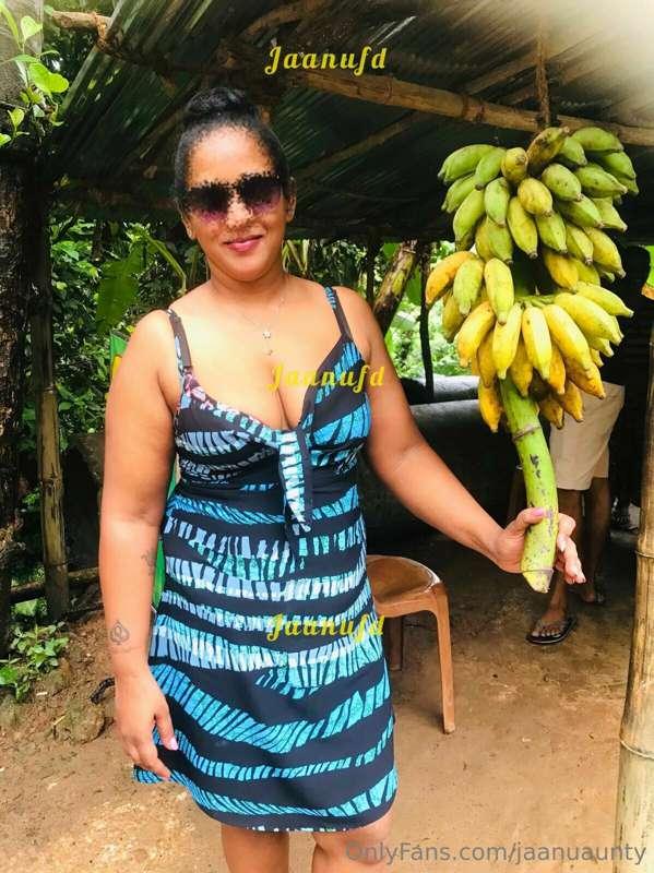 jaanuaunty image #0