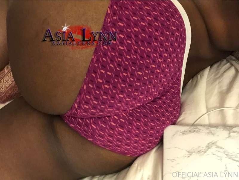 https://onlyfans.com/xasialynnx