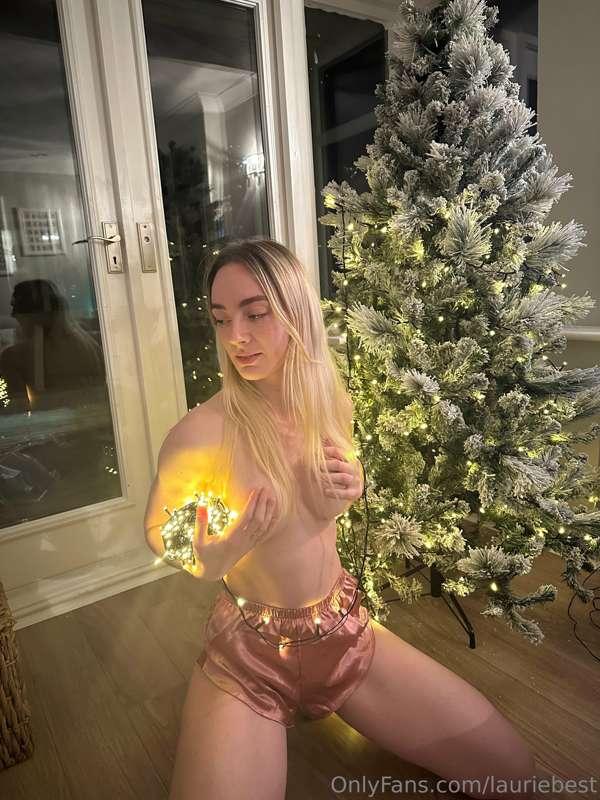 Could you give me a hand? 🥵
