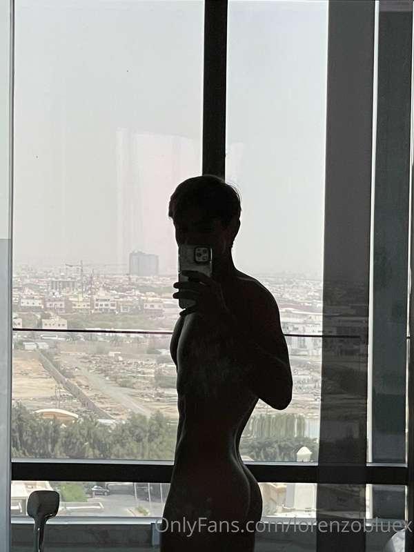 Showering with a view 🧼