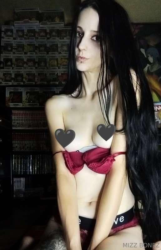 Topless close ups 