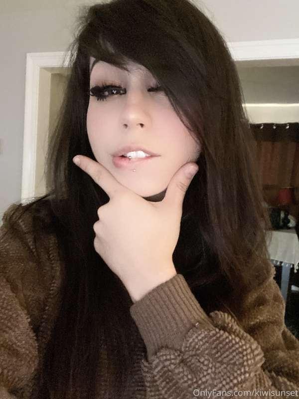 i posted these selfies on twitter but meh, i’ll post them he..