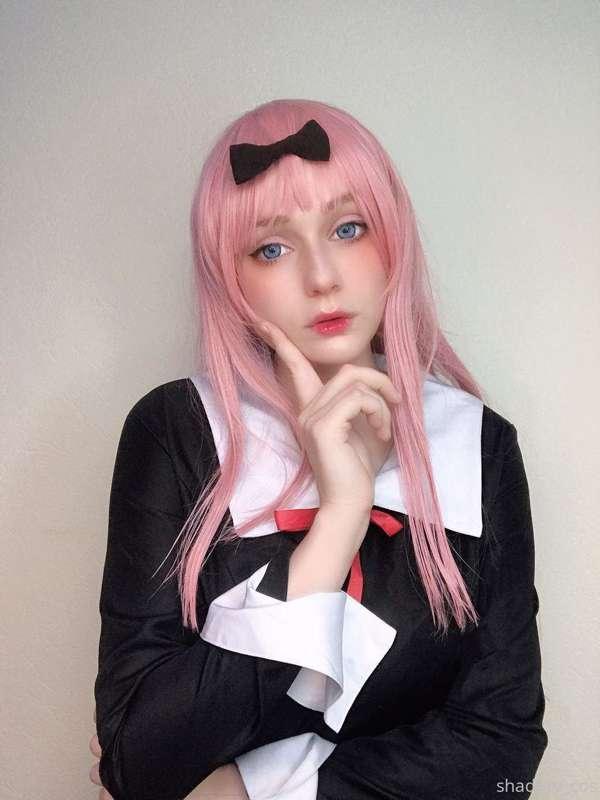 Hello! I have a small and cute mini photoset of Chika Fujiwa..