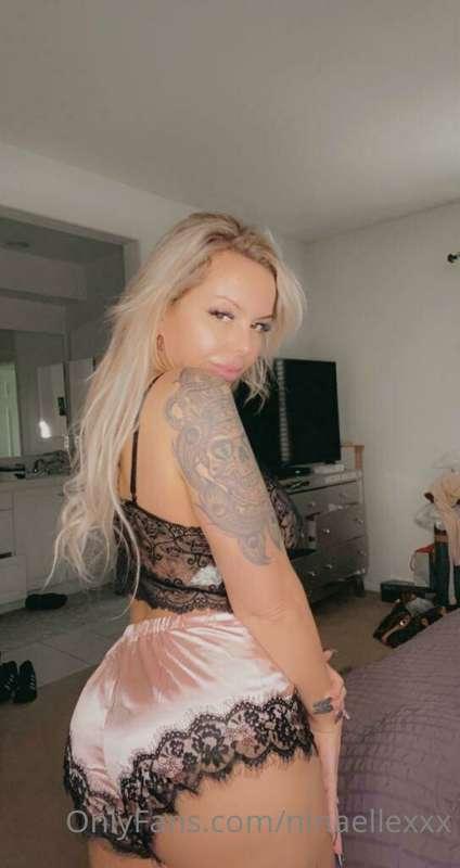 💋ATTENTION💋First of my horny boys to tip $45 on this post ge..